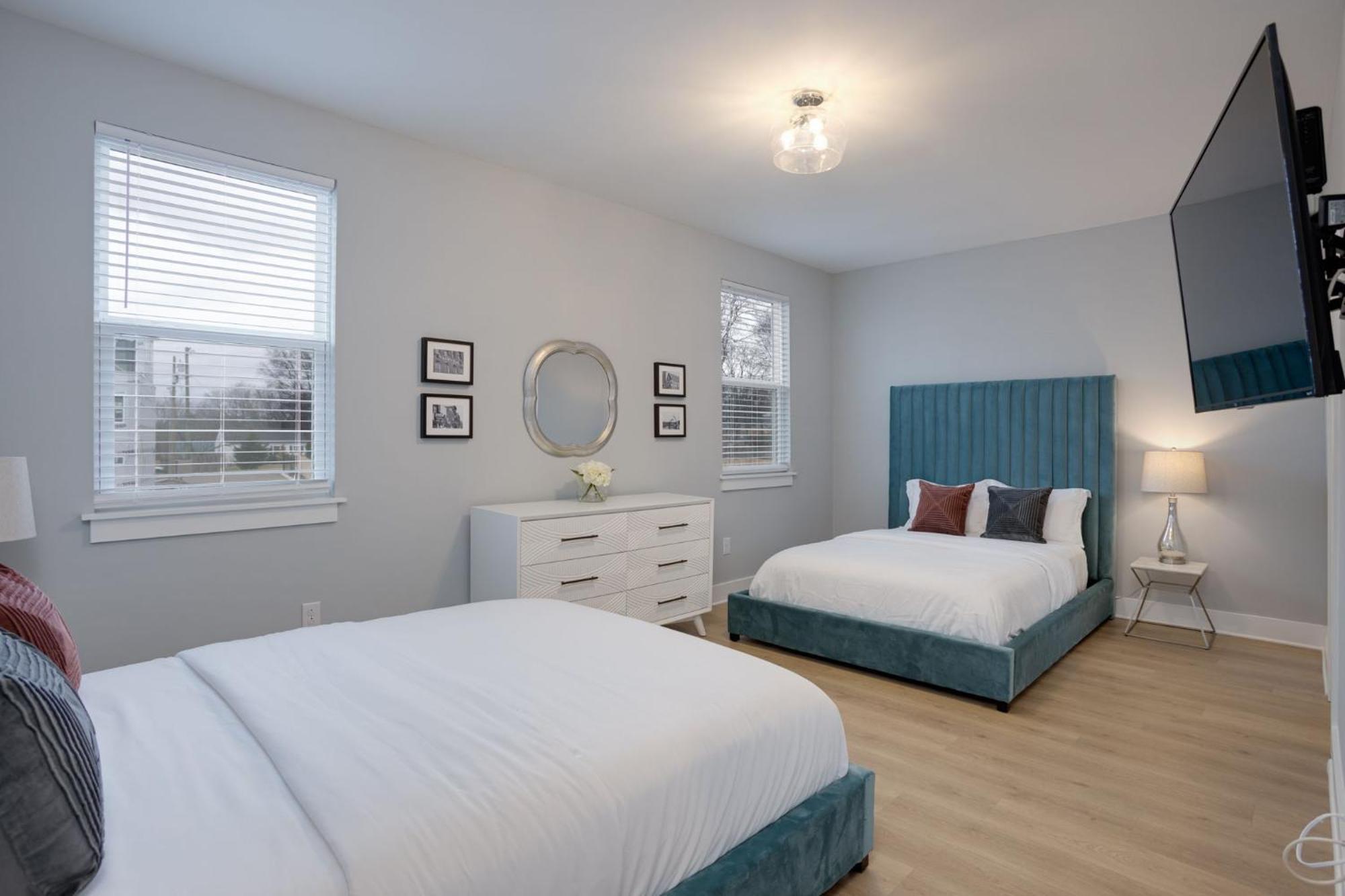 Modern Townhome, 10Min To Downtown! 8Min To Grand Ole Opry! Sleeps 8! Νάσβιλ Εξωτερικό φωτογραφία