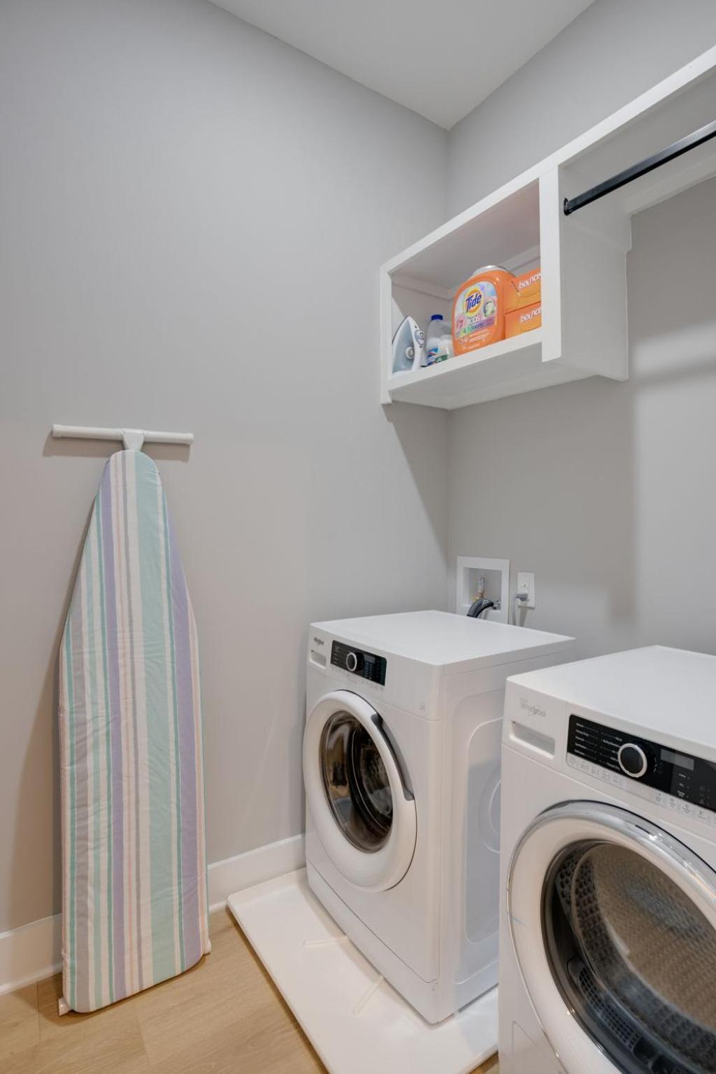 Modern Townhome, 10Min To Downtown! 8Min To Grand Ole Opry! Sleeps 8! Νάσβιλ Εξωτερικό φωτογραφία