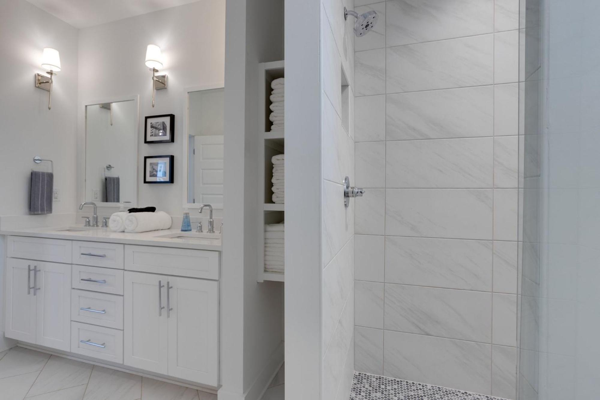 Modern Townhome, 10Min To Downtown! 8Min To Grand Ole Opry! Sleeps 8! Νάσβιλ Εξωτερικό φωτογραφία