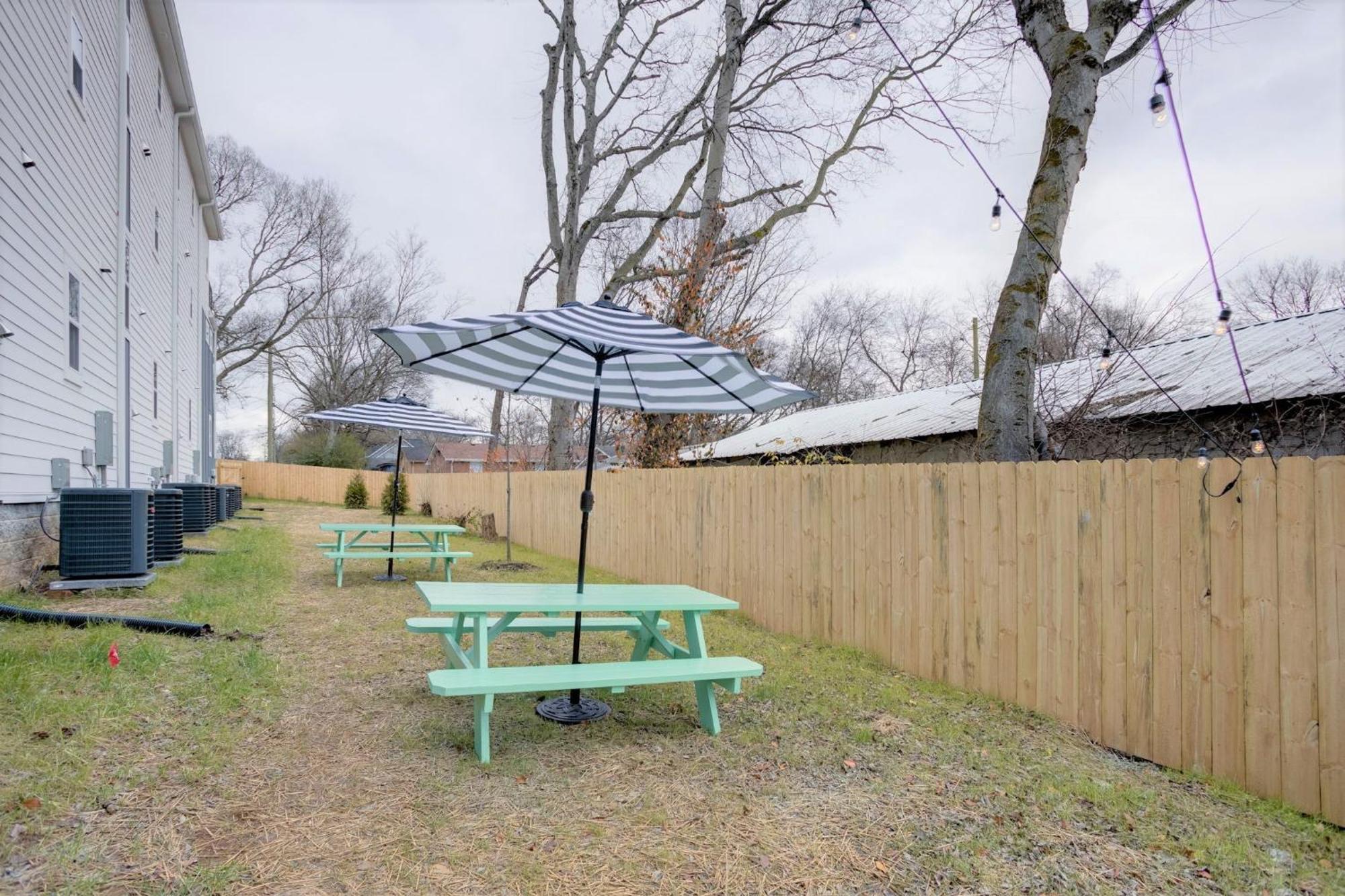 Modern Townhome, 10Min To Downtown! 8Min To Grand Ole Opry! Sleeps 8! Νάσβιλ Εξωτερικό φωτογραφία